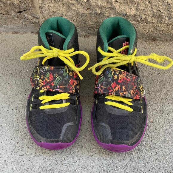 NIKE Kyrie 6 Chinese New Year 2020 Basketball Boots 2 2Y Rare Sneakers Shoes HTF - Picture 3 of 11